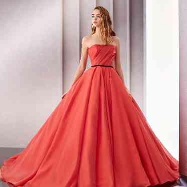 二条城チャペル セント・アベニール カラードレス