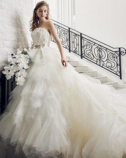 セントアベニール ドレス・衣装の写真1