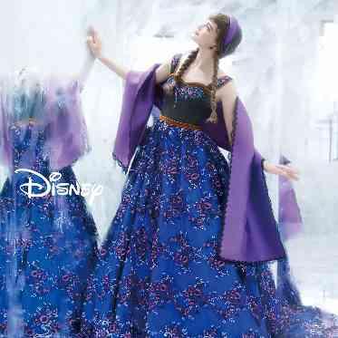 『アナと雪の女王』のアナをイメージしたドレス