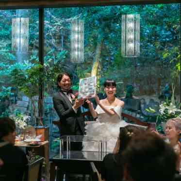 AKAGANE RESORT KYOTO HIGASHIYAMA(アカガネリゾート京都東山) 緑バックで全ての写真が映える