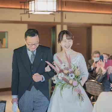 平安神宮会館 お父様との入場演出も可能