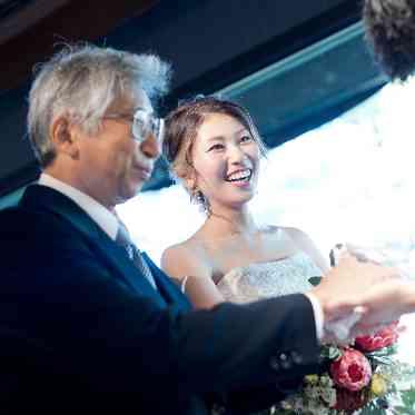 平安神宮会館 お父様とのご入場演出