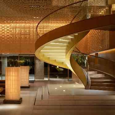 ハイアット リージェンシー 京都 ホテルの象徴でもある螺旋階段