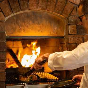 ハイアット リージェンシー 京都 焼きたてのピザが楽しめるイタリアンレストラン【trattoria sette】