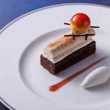 ハイアット リージェンシー 京都 彩りも艶やかに、香り豊かに祝宴を飾るコース料理