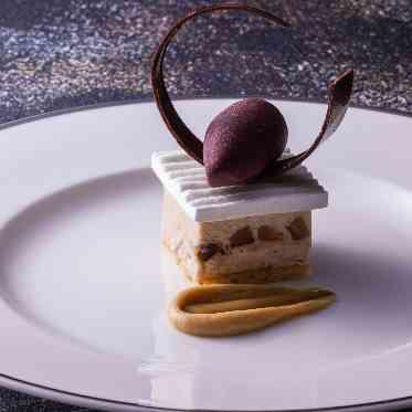 ハイアット リージェンシー 京都 彩りも艶やかに、香り豊かに祝宴を飾るコース料理