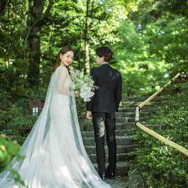 ガーデンレストラン徳川園 ウェディングドレスでの前撮りもオススメ♪