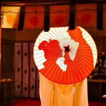 日本古来の美が印象的な挙式