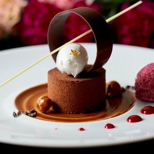 リーガロイヤルホテル小倉 パティシエが創る繊細なデザート