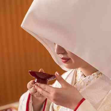 ヒルトン福岡シーホーク 神職と巫女が導く日本古来からの伝統的な神前式