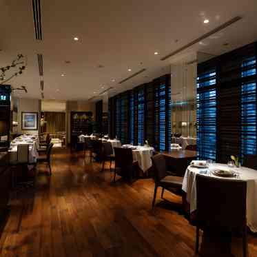 リストランテKubotsu 内観