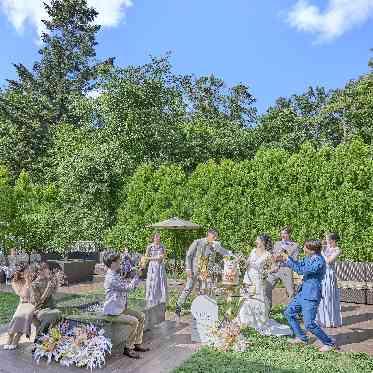 アートグレイス ウエディングコースト 青空の下で演出も自由に