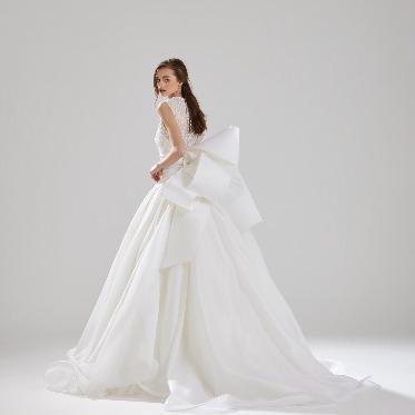 アートグレイス ウエディングコースト Dress