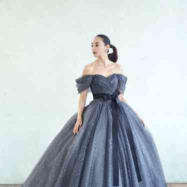 アートグレイス ウエディングコースト Dress