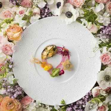 東京アフロディテ 目でも楽しめる一皿