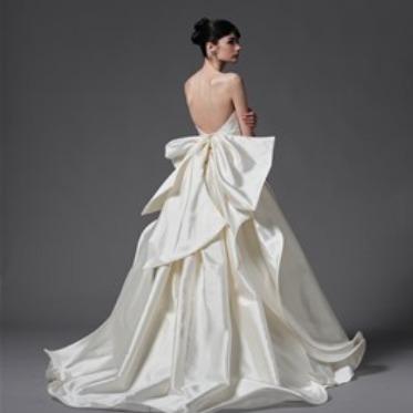 東京アフロディテ ドレス