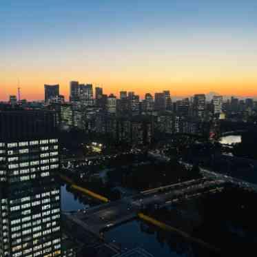 サンス・エ・サヴール 時間の移り変わりを楽しむトワイライトタイム