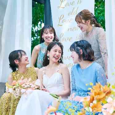 ザ・リーヴス プレミアムテラス プール付きの貸切ガーデン