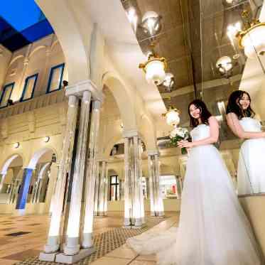 ラヴィーナ姫路 パーティ会場と一続きになったパティオはナイト撮影もおすすめ