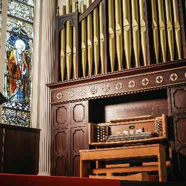 KOBE St.MORGAN CHURCH（神戸セントモルガン教会） オルガンやヴァイオリンでの生演奏挙式