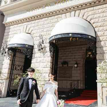 KOBE St.MORGAN CHURCH(神戸セントモルガン教会) 石造りの門構えも雰囲気◎