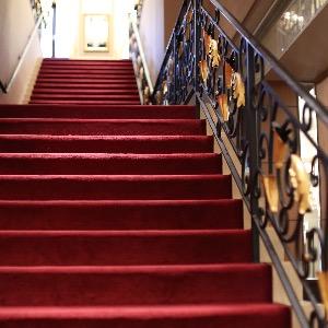 KOBE St.MORGAN CHURCH(神戸セントモルガン教会) 高級感漂うアンティークな空間