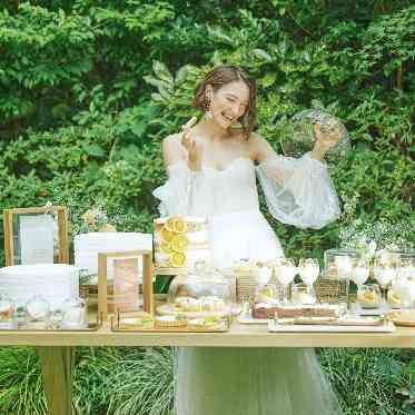 アプローズスクエア 東京迎賓館 プライベートガーデンで行うデザートビュッフェ。お二人らしいテーマでおもてなし♪