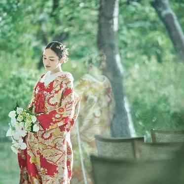 横浜 アートグレイス ポートサイドヴィラ 和装も多数ご用意