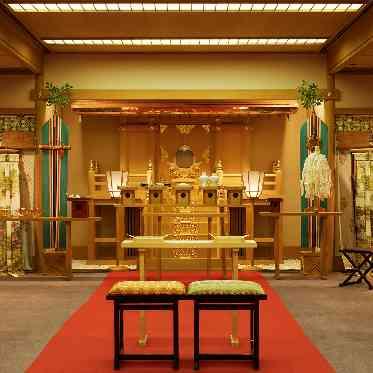 新横浜プリンスホテル 大切にされてきたこの空間は二人の晴れの門出を祝すのにふさわしい神殿