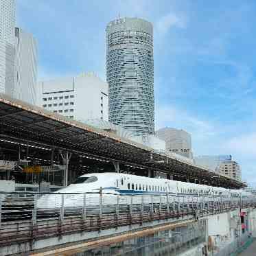 新横浜プリンスホテル 新幹線が停車する新横浜駅より徒歩2分