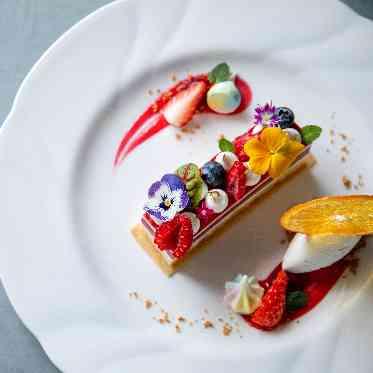 新横浜プリンスホテル おふたりのこだわりをお料理に込めて