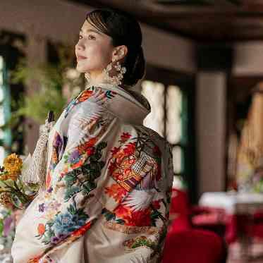 北野異人館 旧クルペ邸 和装も似合うモダンな館内