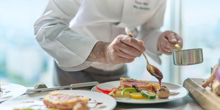 ストリングスホテル東京インターコンチネンタル 料理