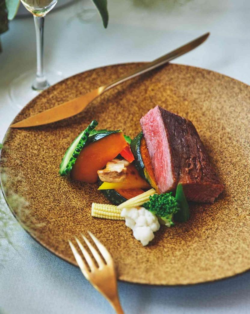 ＹＯＫＯＨＡＭＡ　ＭＯＮＯＬＩＴＨ（横浜モノリス） 料理