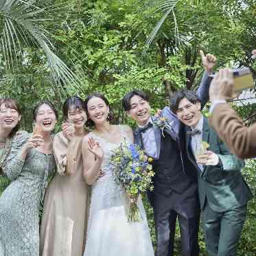 アルカンシエル luxe mariage 大阪 プライベートガーデンでのフォトタイム
