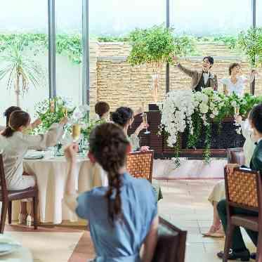 アルカンシエル luxe mariage 大阪 開演のワンシーン