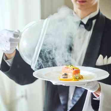 セントグレースヴィラ 口コミでも1位を受賞したこともある料理をゲストへもてなす