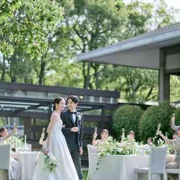 迎賓館 開放的なガーデンで楽しむ結婚式もおすすめ