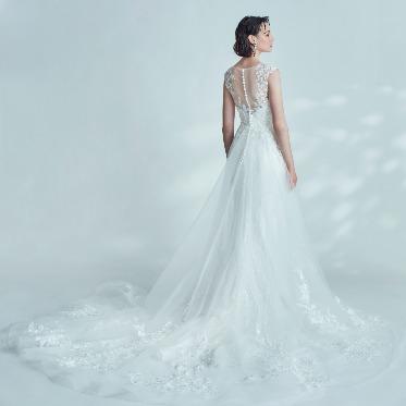 迎賓館 ウエディングドレス