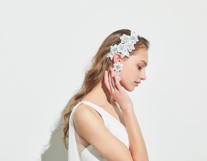 迎賓館 ドレス・衣装