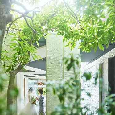 旧桜宮公会堂 花嫁を送り出す母と娘の大切なひととき