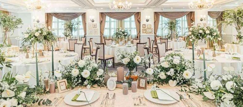 ホテル阪急インターナショナル 披露宴会場の写真1