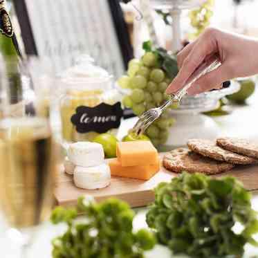 ホテル阪急インターナショナル 披露宴前のウェルカムフードもご用意