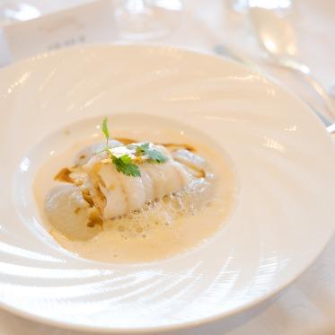 ホテル阪急インターナショナル レストランウェディングメニュー