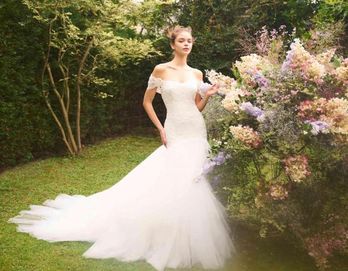 ホテル阪急インターナショナル ドレス・衣装の写真3