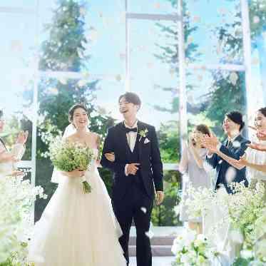 ニーズ仙台 by T&G WEDDING(旧 アーカンジェル迎賓館 仙台) 光と緑に包まれた、明るい雰囲気のチャペル