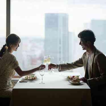 ヨコハマ グランド インターコンチネンタル ホテル 横浜のシンボリックホテルがいつでも帰ってこられる夫婦の「原点」に。