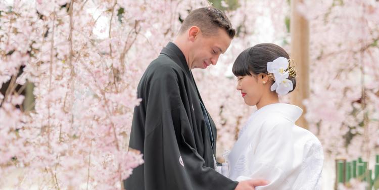 大國魂神社　結婚式場 ガーデン