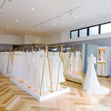 アルカーサル高崎 ドレスショップ「ラリュール」