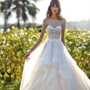 アートグレイス フォレスト迎賓館 衣装